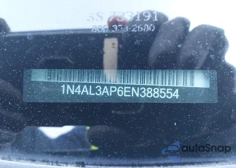 2014 Nissan Altima 2.5 S z USA, uszkodzony, nr VIN 1N4AL3AP6EN388554